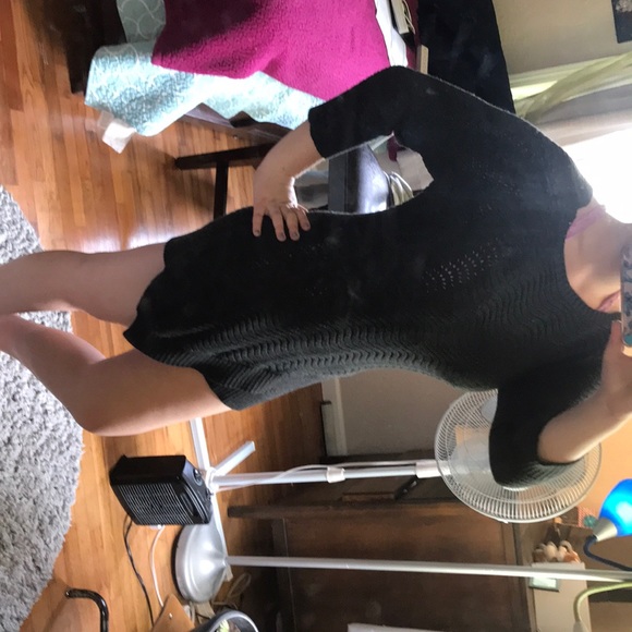 Dress - Picture 5 of 5